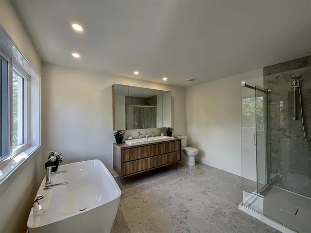 Salle de bains attenante à la CCP