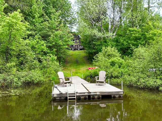 Accès au plan d'eau