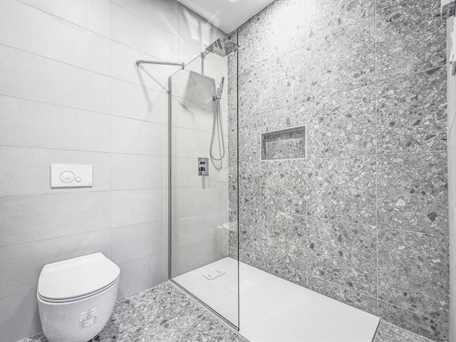 Salle de bains attenante à la CCP