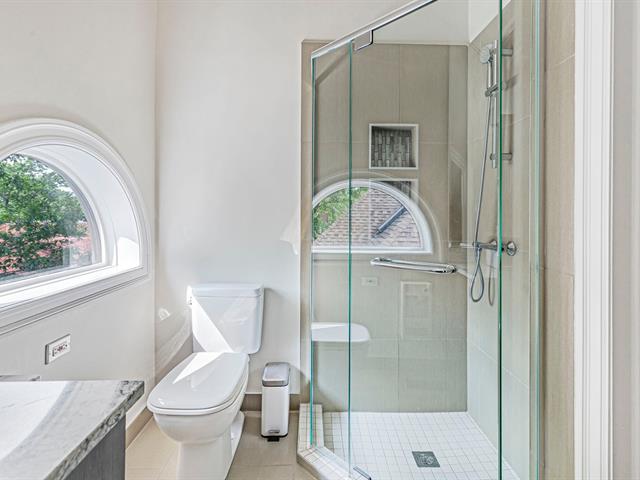 Salle de bains attenante à la CCP