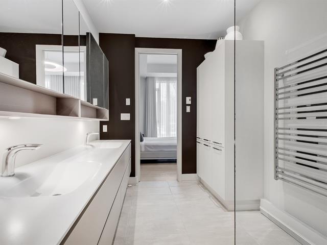 Salle de bains attenante à la CCP