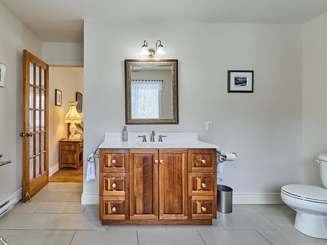 Salle de bains attenante à la CCP