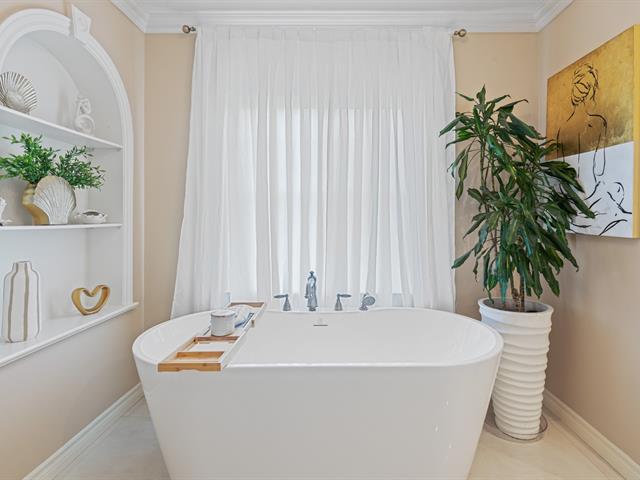 Salle de bains attenante à la CCP