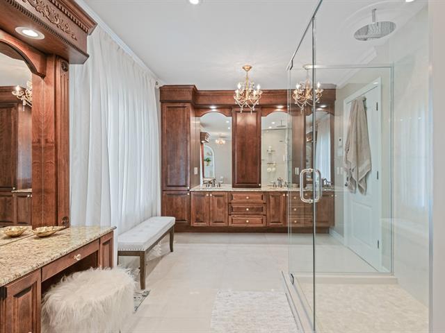 Salle de bains attenante à la CCP