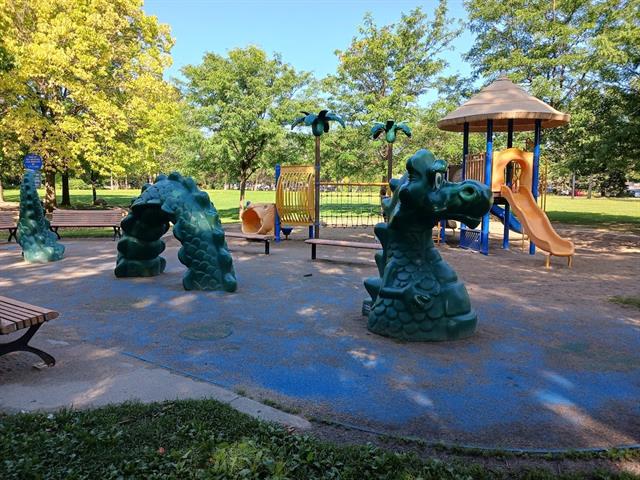 Duplex à vendre, Montréal (Anjou)