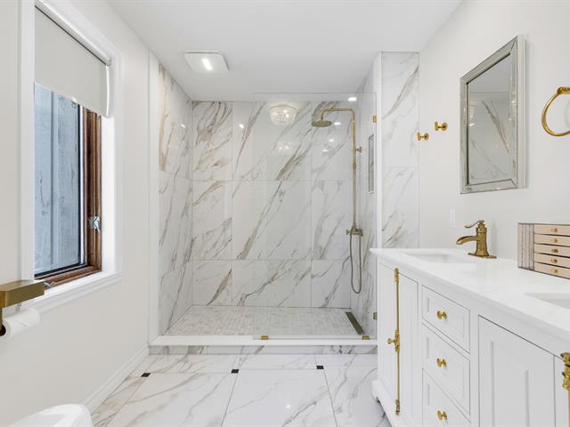 Salle de bains attenante à la CCP