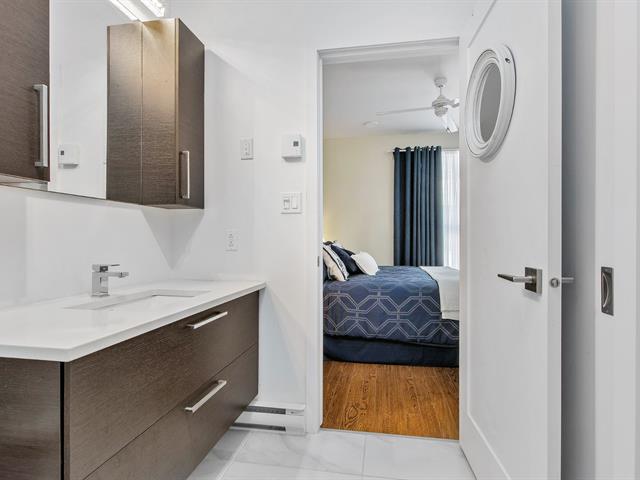 Salle de bains attenante à la CCP