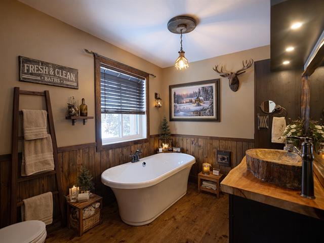 Salle de bains attenante à la CCP