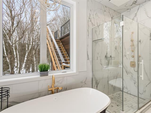 Salle de bains attenante à la CCP