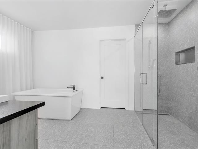 Salle de bains attenante à la CCP