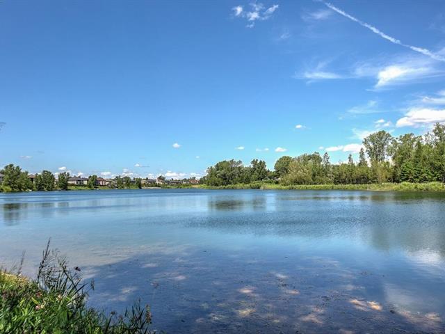 Accès au plan d'eau