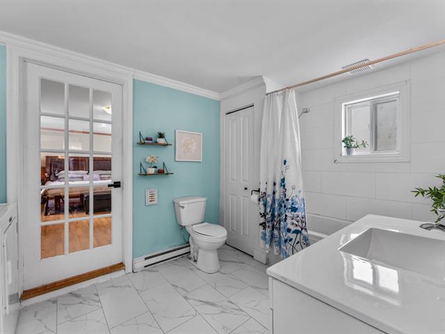 Salle de bains attenante à la CCP