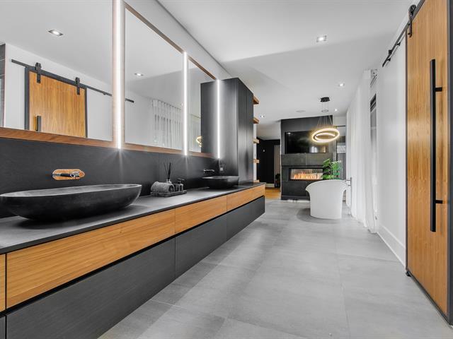 Salle de bains attenante à la CCP