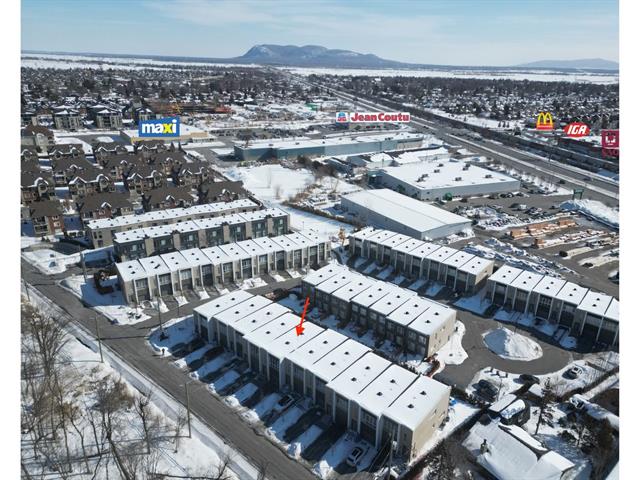 house for sale Saint-Basile-le-Grand