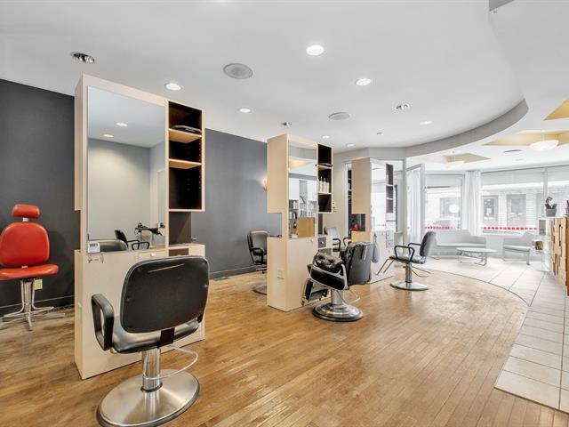 Salon