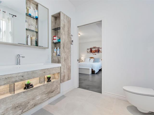 Salle de bains attenante à la CCP