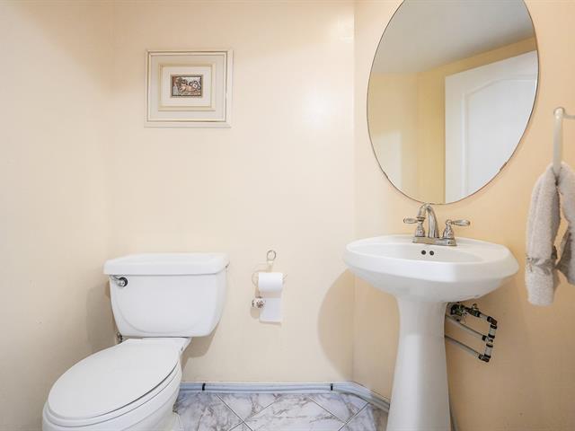 Maison à étages à vendre, Montréal (L'Île-Bizard/Sainte-Geneviève)