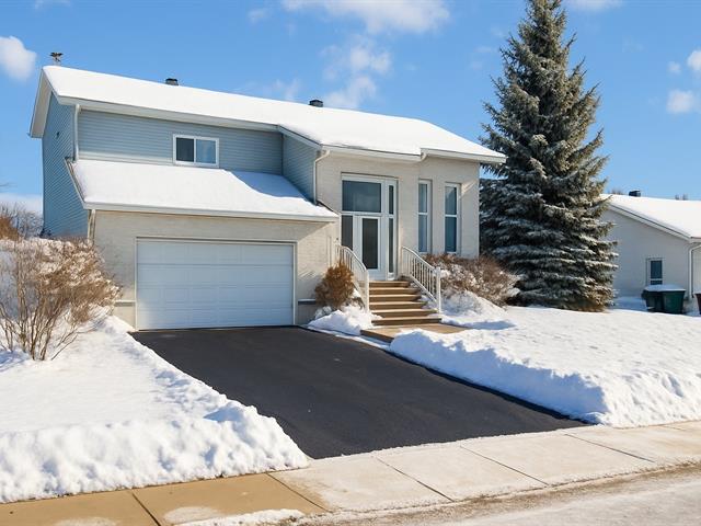 Maison à étages à vendre, Montréal (L'Île-Bizard/Sainte-Geneviève)