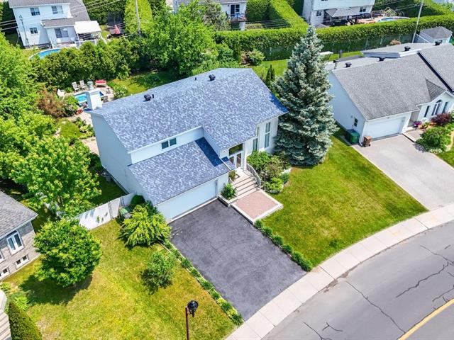 Maison à étages à vendre, Montréal (L'Île-Bizard/Sainte-Geneviève)