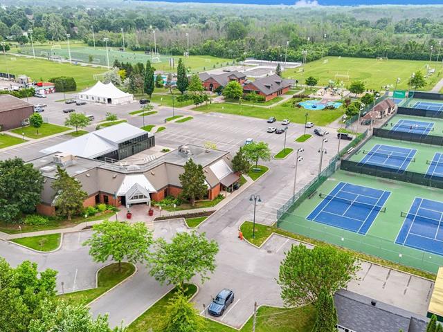 Maison à étages à vendre, Montréal (L'Île-Bizard/Sainte-Geneviève)