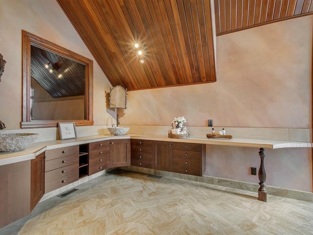 Salle de bains attenante à la CCP