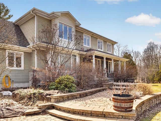 Maison à étages à vendre, Hudson