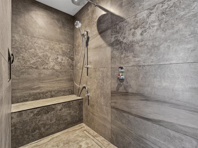 Maison à étages à vendre, Hudson