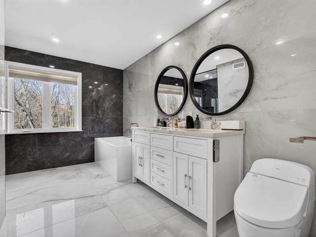 Maison à étages à vendre, Hudson