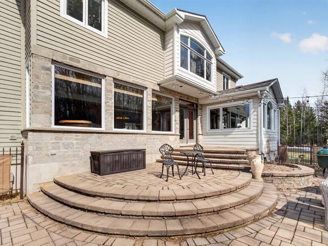 Maison à étages à vendre, Hudson