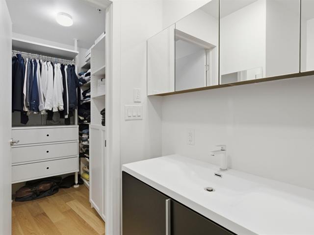 Salle de bains attenante à la CCP