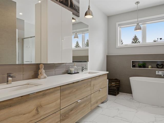 Salle de bains attenante à la CCP