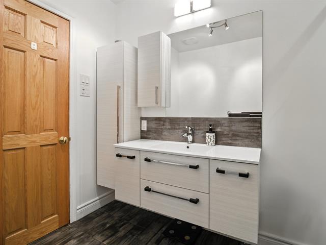 Maison de plain-pied vendu, Montréal (Saint-Laurent)