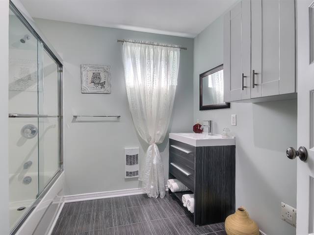 Maison de plain-pied vendu, Mirabel