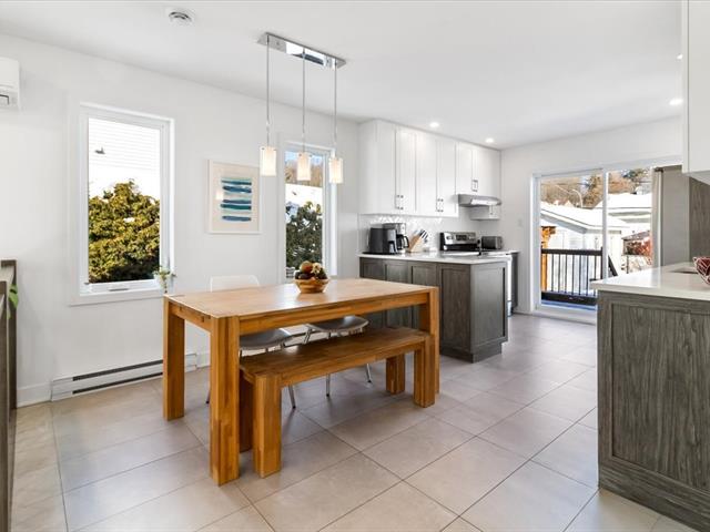 Maison à paliers multiples vendu, Blainville