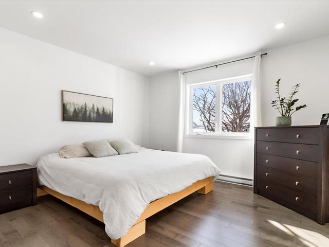 Maison à paliers multiples vendu, Blainville