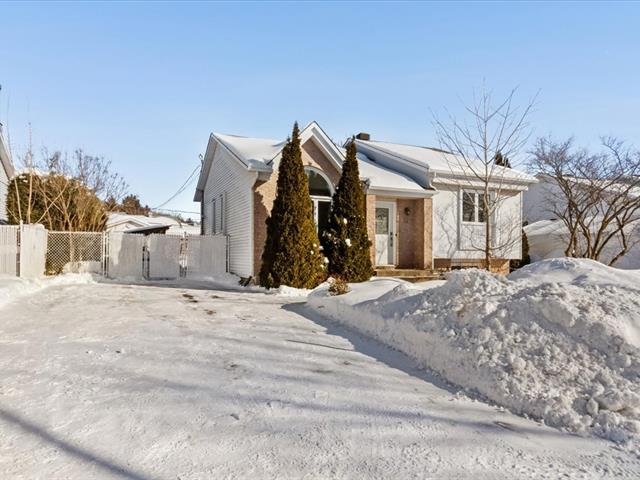 Maison à paliers multiples vendu, Blainville