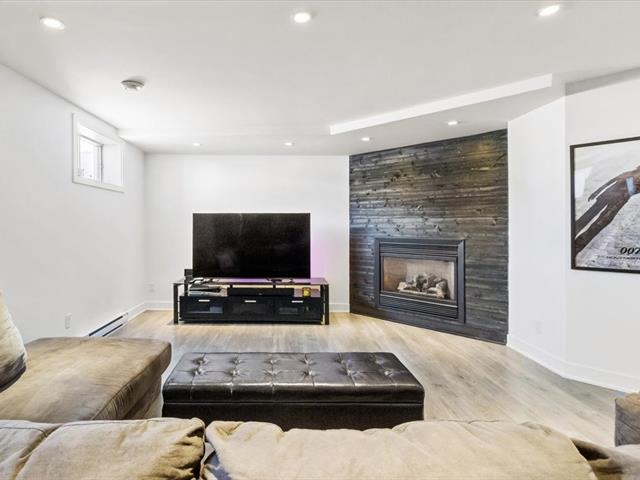 Maison à paliers multiples vendu, Blainville