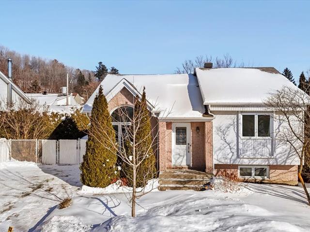 Maison à paliers multiples vendu, Blainville