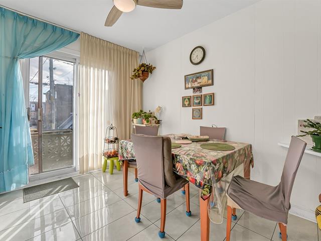 Triplex à vendre, Montréal (Saint-Laurent)