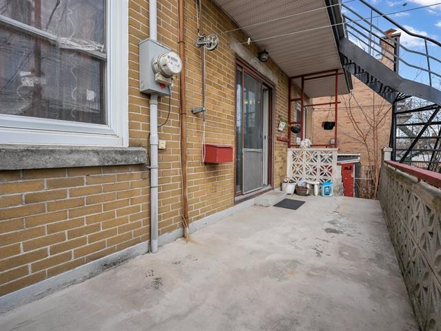 Triplex à vendre, Montréal (Saint-Laurent)