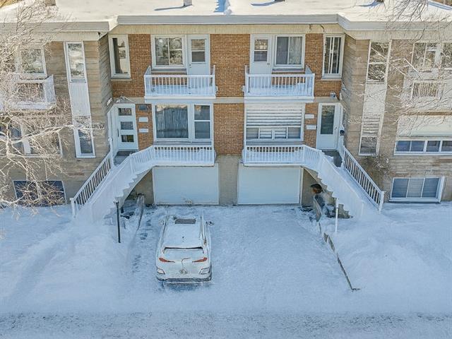 Triplex à vendre, Montréal (Saint-Laurent)