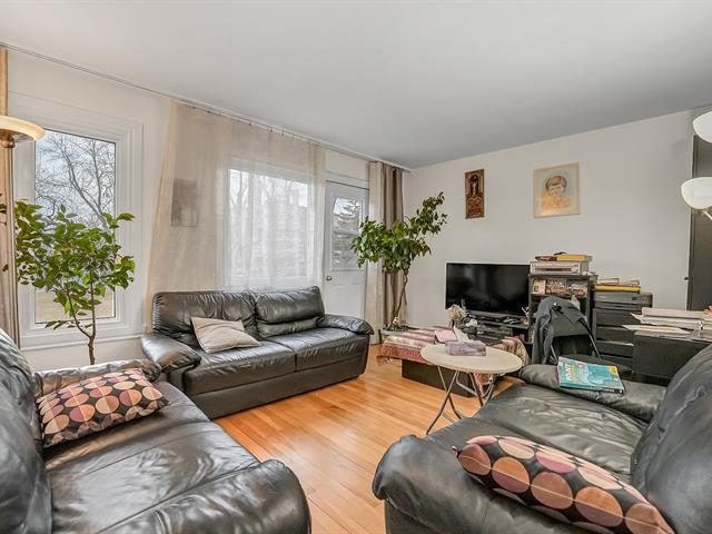 Triplex à vendre, Montréal (Saint-Laurent)