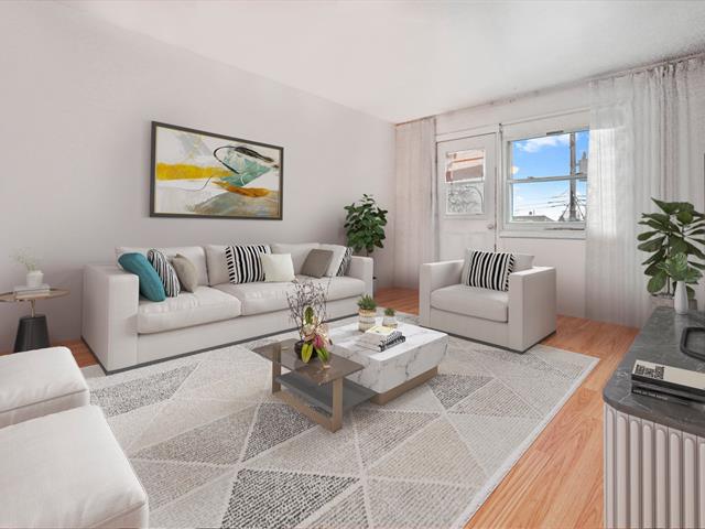 Triplex à vendre, Montréal (Saint-Laurent)