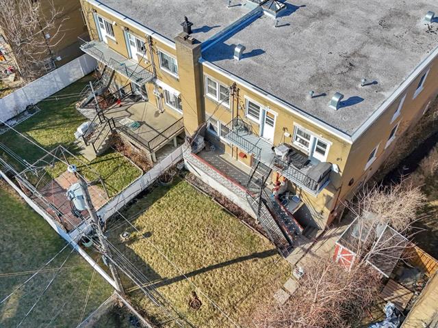 Triplex à vendre, Montréal (Saint-Laurent)