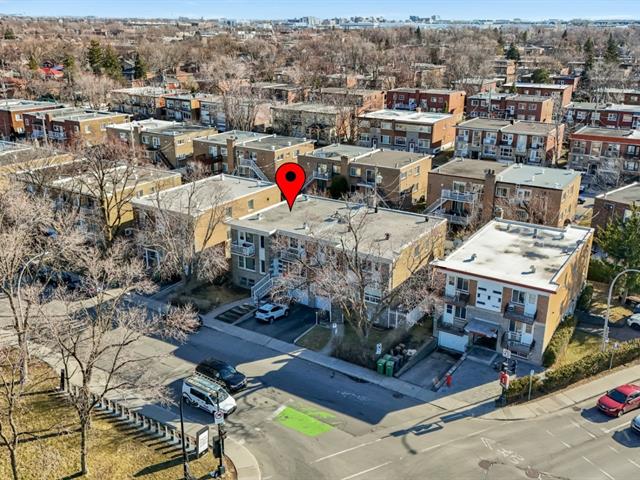 Triplex à vendre, Montréal (Saint-Laurent)