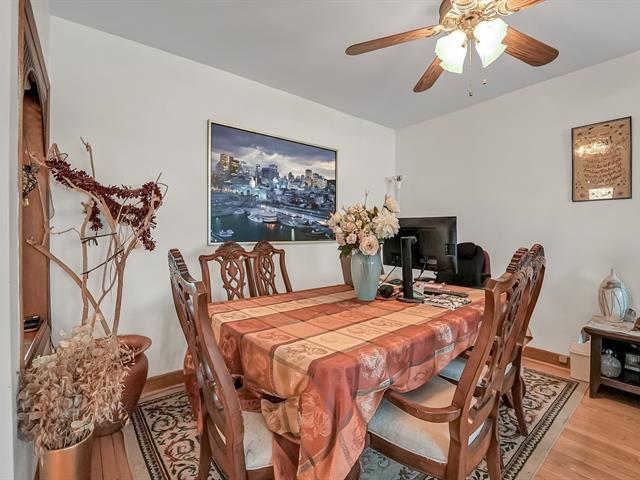 Triplex à vendre, Montréal (Saint-Laurent)