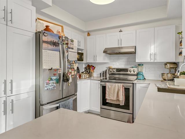 Triplex à vendre, Montréal (Saint-Laurent)